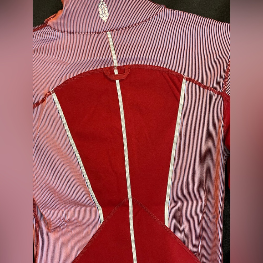 NWT Free People Movement Hardio Cardio Jacket - Red Grape - Size Small - Picture 12 of 16